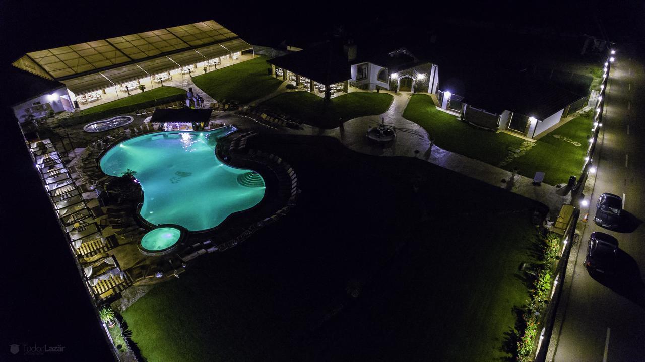 Paradisul Transilvaniei Resort 布拉日 外观 照片