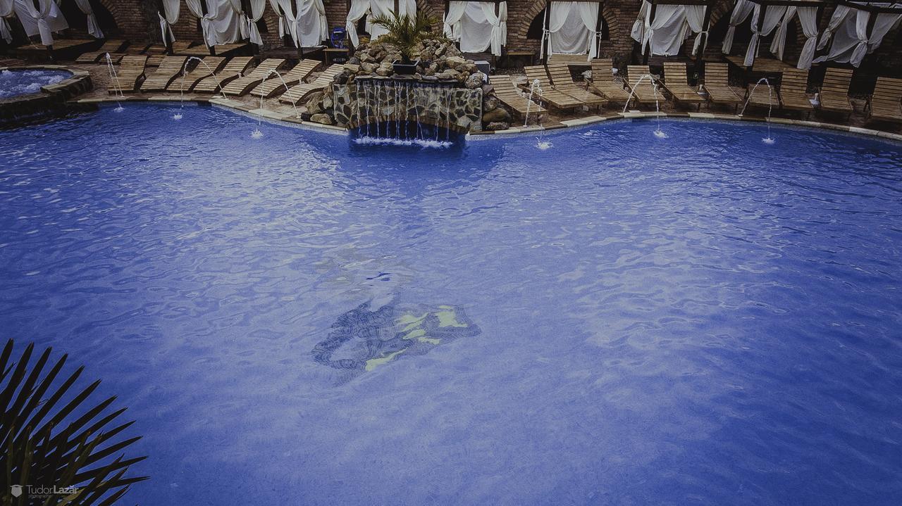 Paradisul Transilvaniei Resort 布拉日 外观 照片
